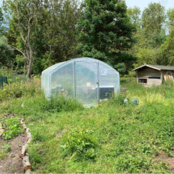 Serre tunnel 4 Saisons à pieds droits 3x3m avec bâche PE diffusant 200µ - Serres Tonneau