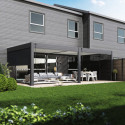Pergola bioclimatique adossée en alu gris anthracite - lames blanches - 4x8m Ombrea VS