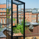 Serre urbaine en verre trempé avec roulettes City Greenhouse - Juliana