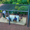 Pergola bioclimatique autoportante en alu anthracite 3x6m Ombrea