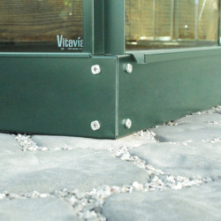 Embase en acier émeraude pour les serres de jardin 6,2m² de Vitavia