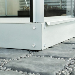 Embase en acier pour les serres de jardin 2,5m² de Vitavia