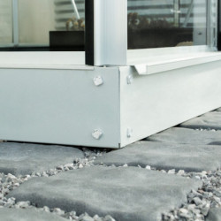 Embase en acier pour les serres de jardin 3,8m² de Vitavia