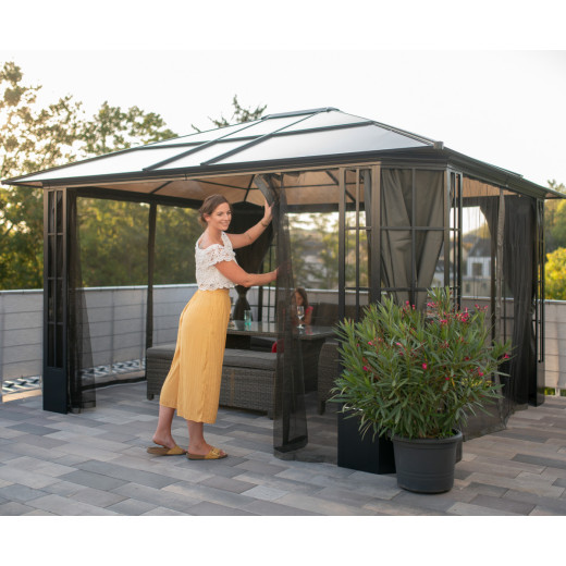 Pergola de jardin Savino en aluminium anthracite et polycarbonate 8mm – SOJAG