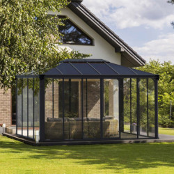 Pergola fermée en aluminium et polycarbonate Ledro 4300 - Canopia