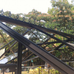 Orangerie La serre d’Hélène 15,79m² aluminium et verre trempé 4mm avec embase – ACD Prestige Live