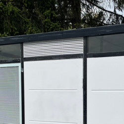 Grille de ventilation avant pour bureau de jardin Everbox