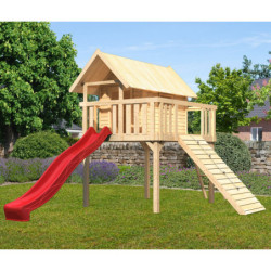 Cabane Fidel en bois brut - toboggan rouge - rampe en bois - Akubi
