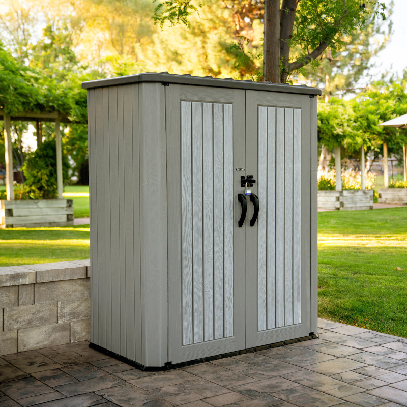 Lifetime Armoire de jardin Marron Polyéthylène Haute Densité (HDPE) 1.33m²